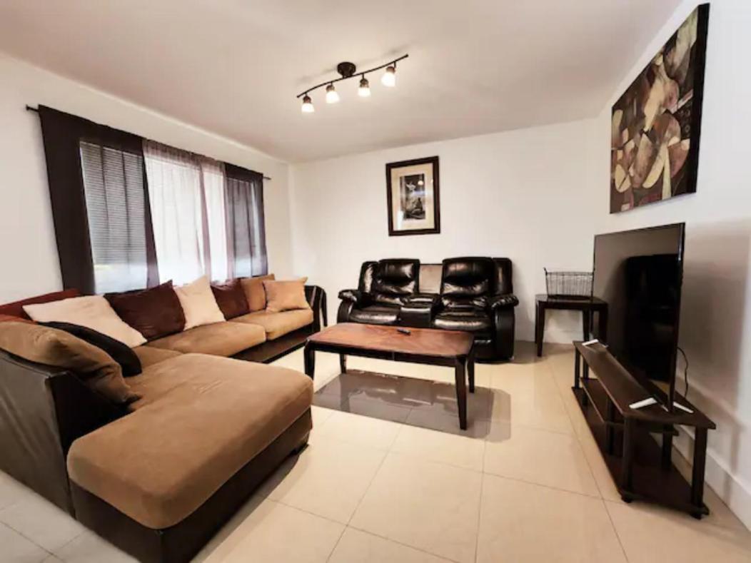 A4 - Endless Summer Rentals - Downtown Apartment Near Park, Ports, And Beach Fort Lauderdale Luaran gambar